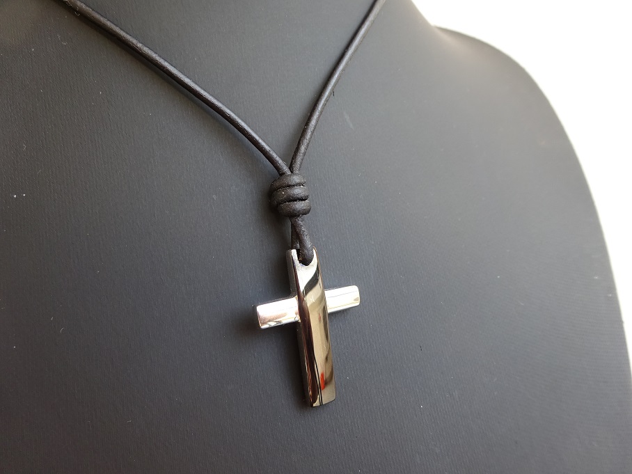 Mens Cross necklace stainless steel Mens Cross necklace stainless steel
