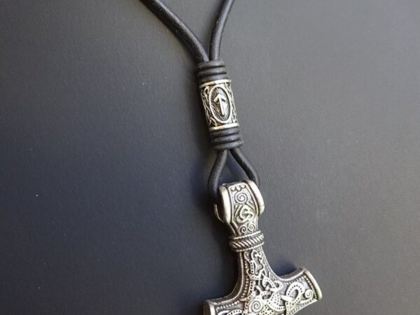 viking jewelry