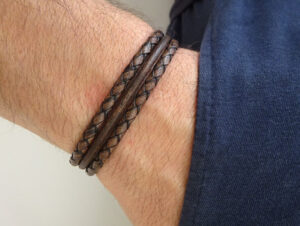 BRAIDED LEATHER BRACELET BRONZE CLASP 2