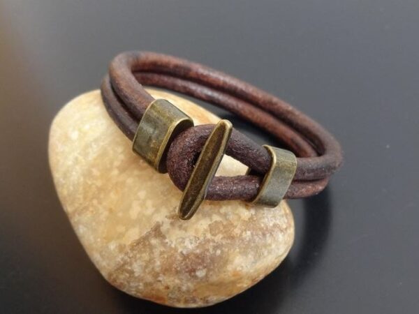 ROUND LEATHER 5MM BRACELET BRONZE T HOOK CLASP WEBSITE