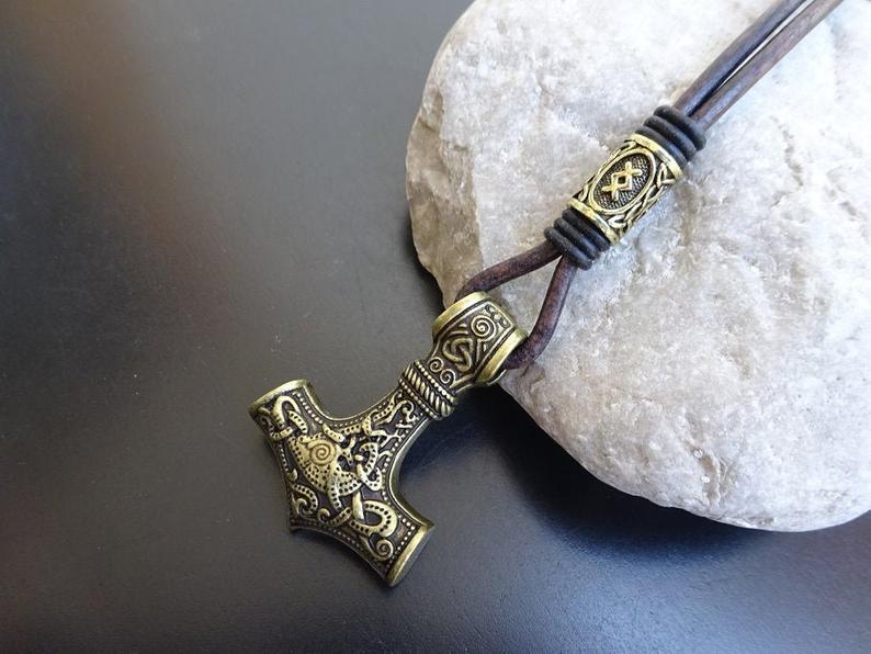 mjolnir necklace viking jewelry