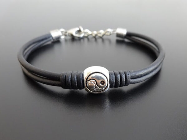 silver yin yang leather bracelet adjustable