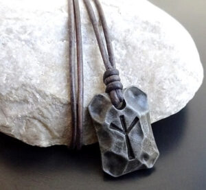 viking rune algiz