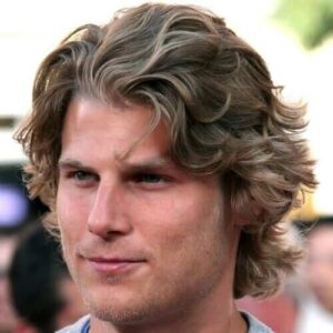 Flowy Hair layered