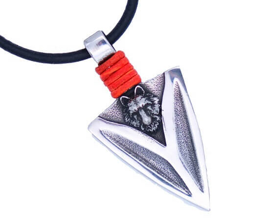 Arrowhead Pendant with wolf head